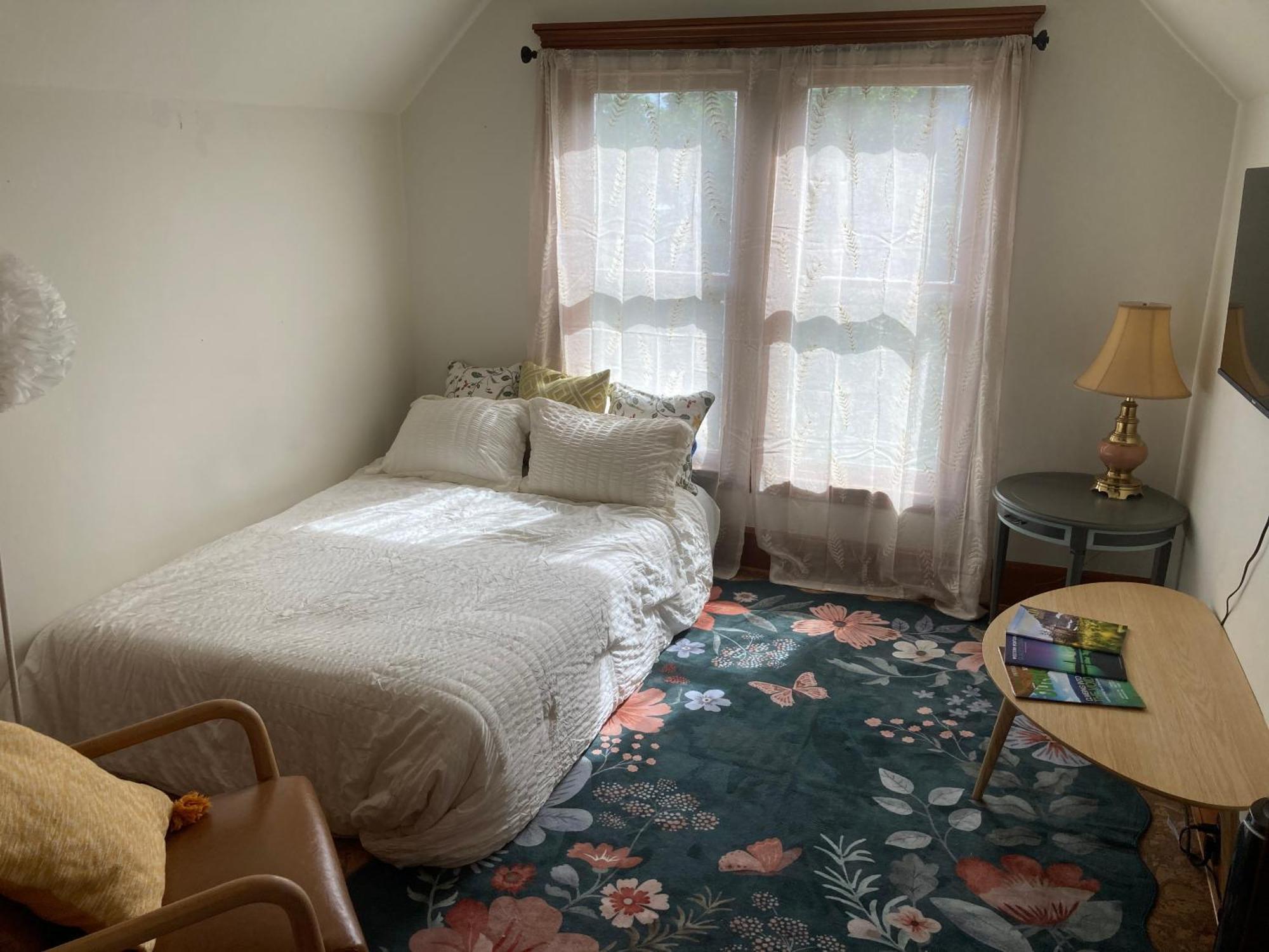 Victorian Guest Getaway-20Mins To Glacier National Park-10Mins To Airport! Columbia Falls Dış mekan fotoğraf